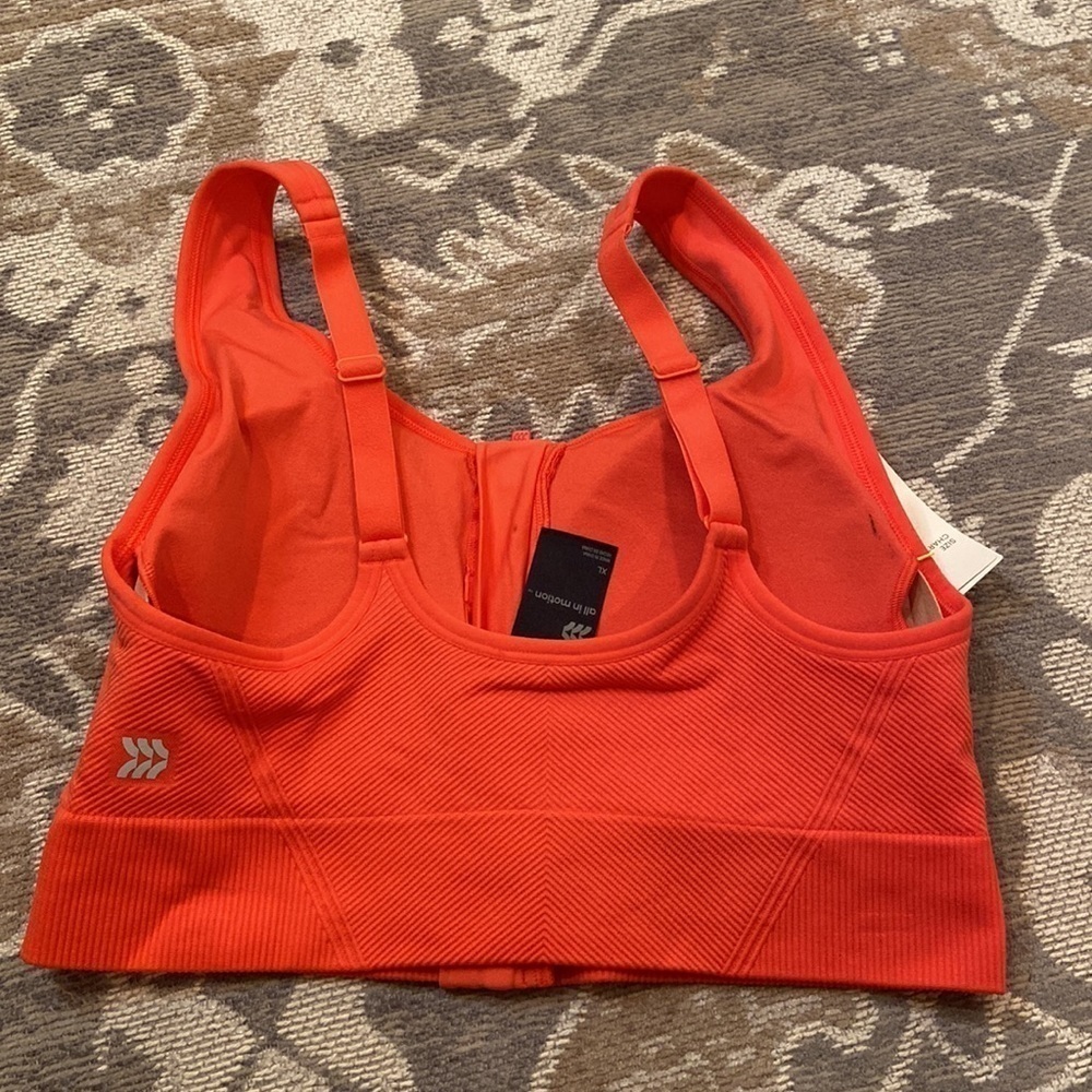 Women's Medium Support Seamless Zip-Front
Sports Bra - All in Motion™ - Picture 2 of 2